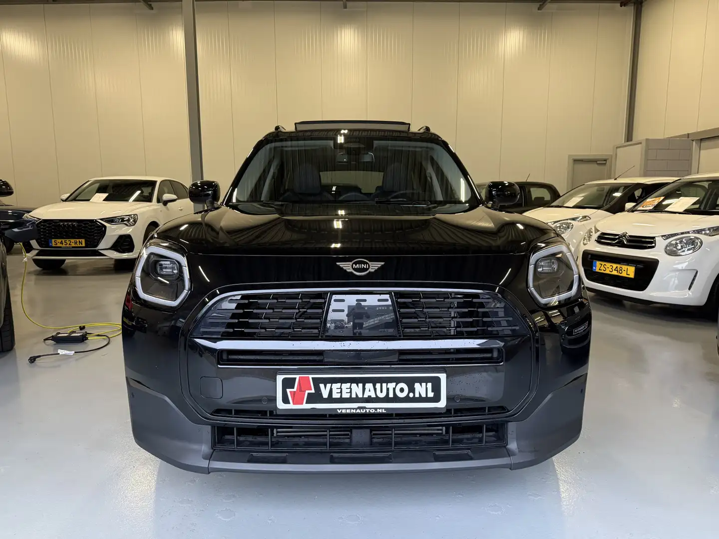 MINI Countryman 1.5 C Pano/Leder/Camera Чорний - 2
