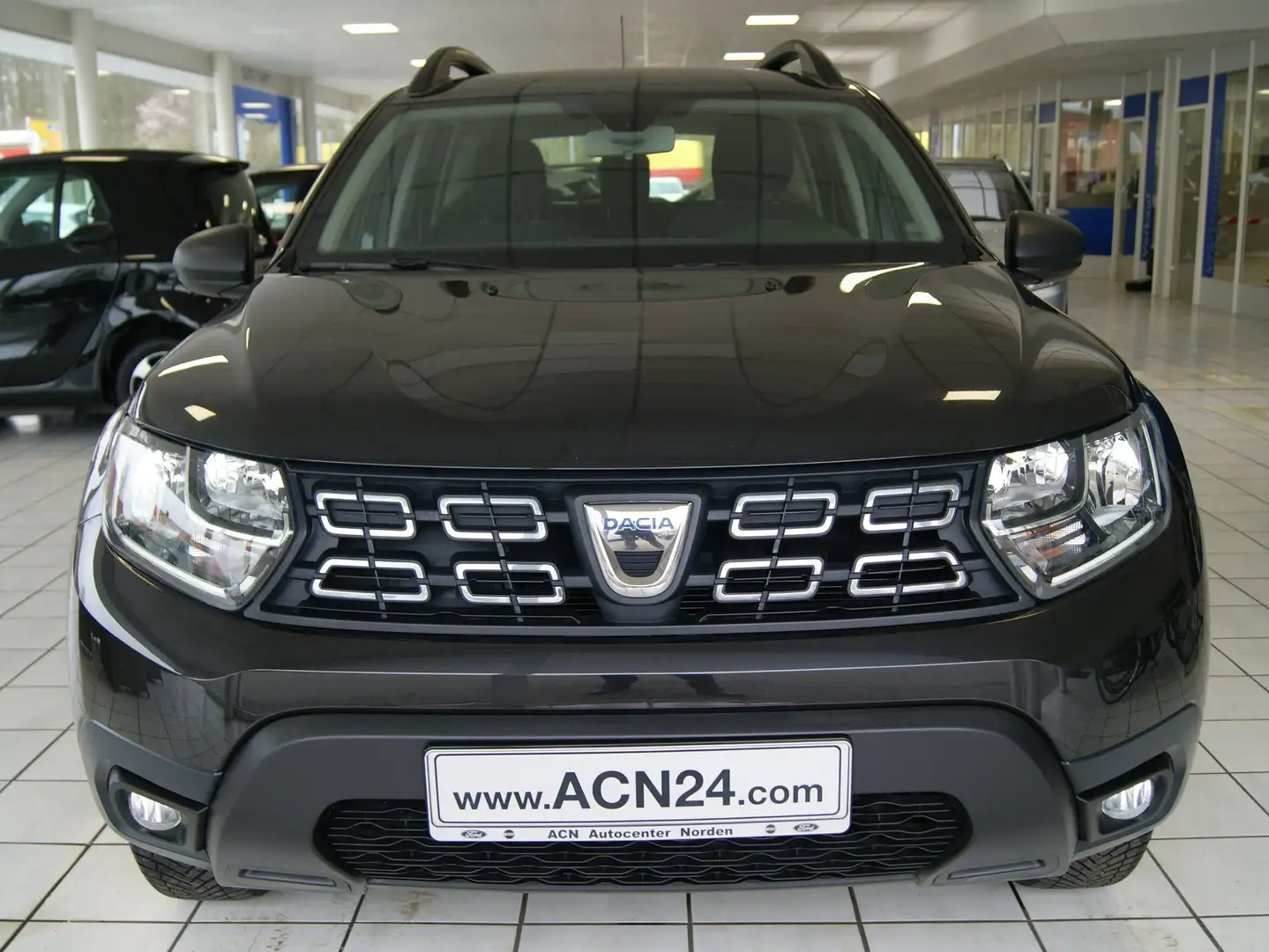 Dacia Duster Essential Nero - 2