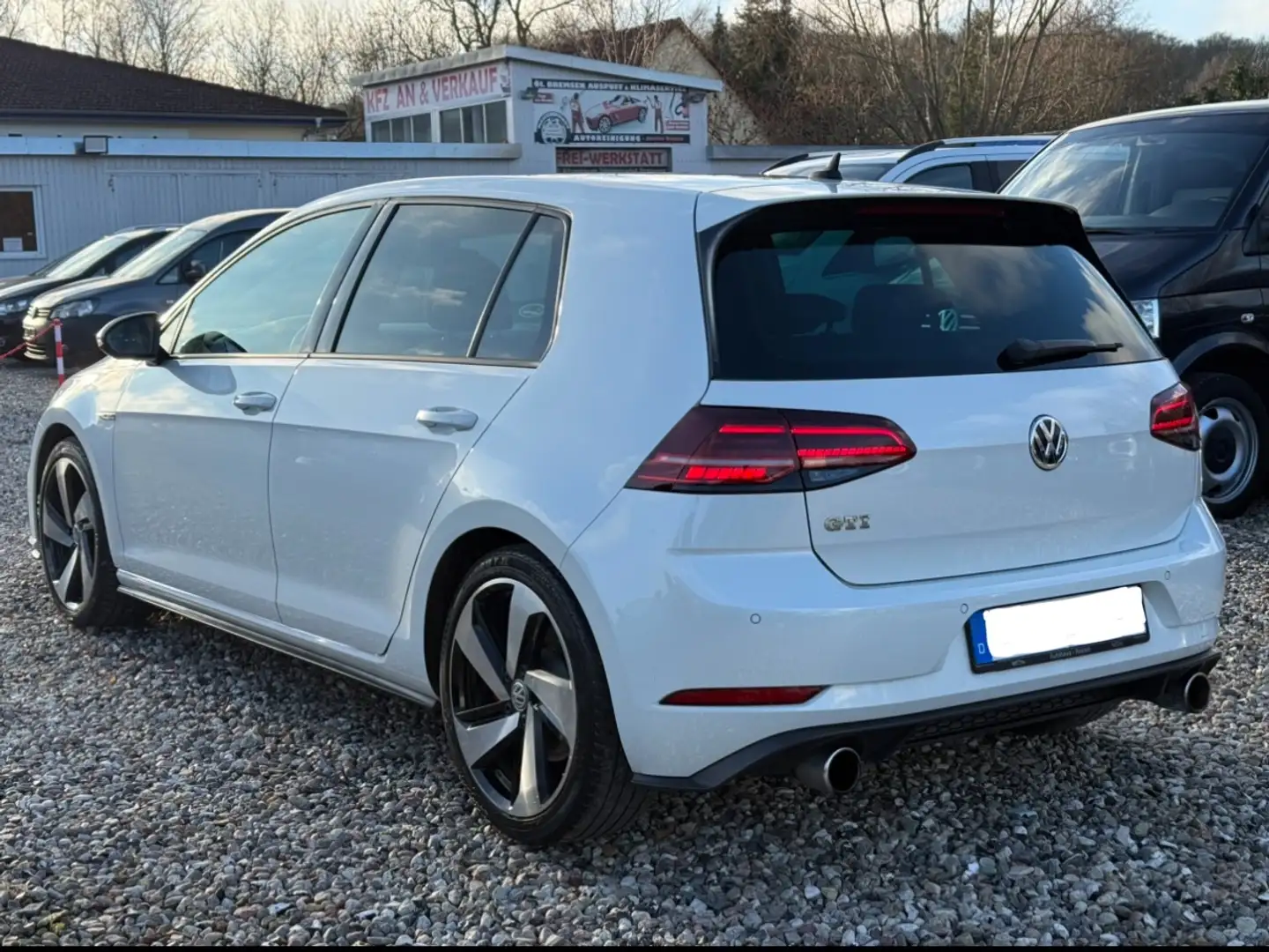 Volkswagen Golf GTI DSG Panorama Kamera LED Keyless Go ACC AHK MWST Blanc - 2