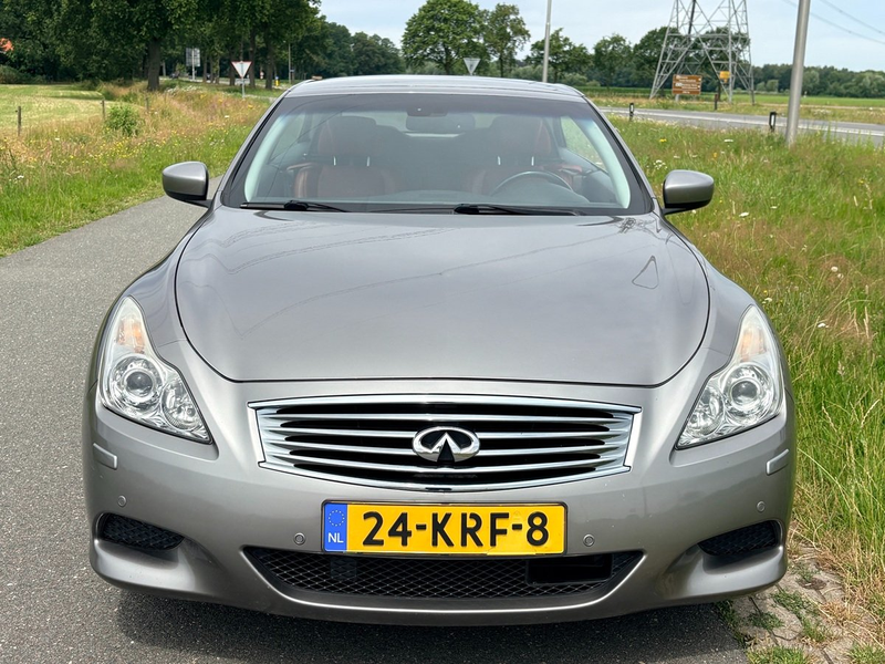 Infiniti G37 37 GT Premium, Leer, Keyless, Navi, ECC, Cruise — photo 9