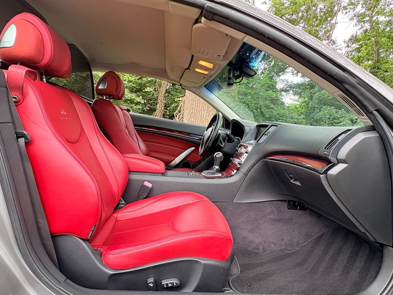 Infiniti G37 37 GT Premium, Leer, Keyless, Navi, ECC, Cruise — photo 13