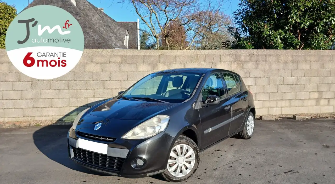 Renault Clio III Authentique 1.2 16v 75 Eco2