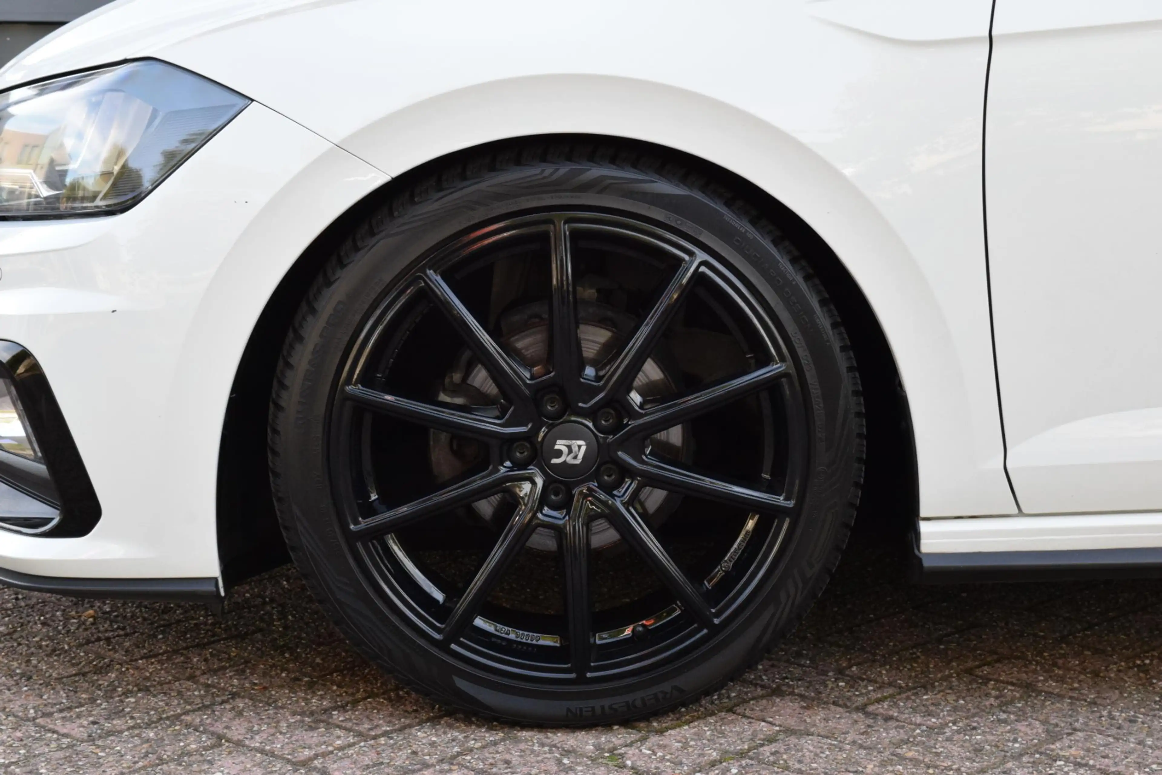 Volkswagen Polo GTI 1.0 TSI|18"|GTI int.|Stoelverw.|ACC|Cam.|Carplay — photo 7