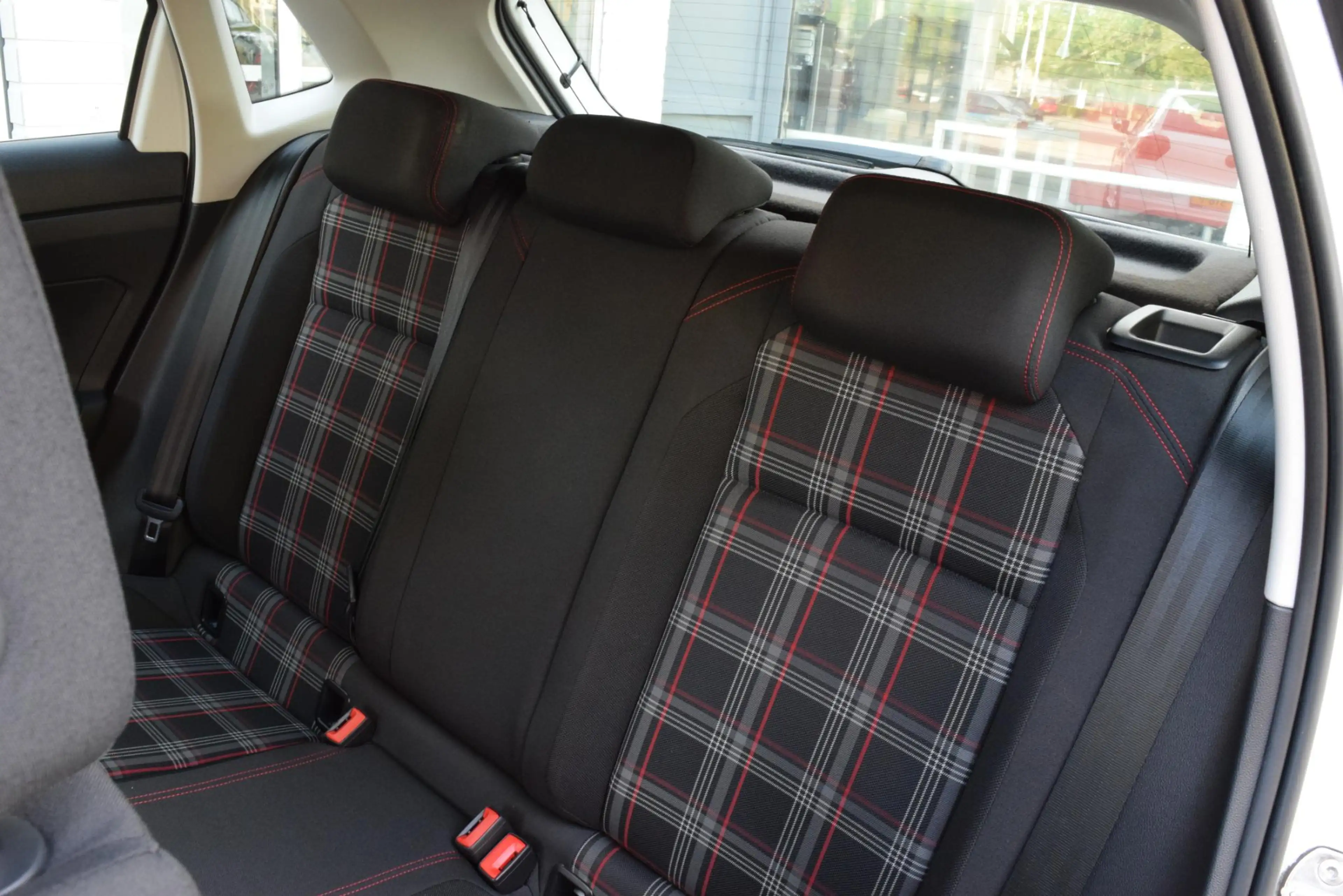 Volkswagen Polo GTI 1.0 TSI|18"|GTI int.|Stoelverw.|ACC|Cam.|Carplay — photo 20