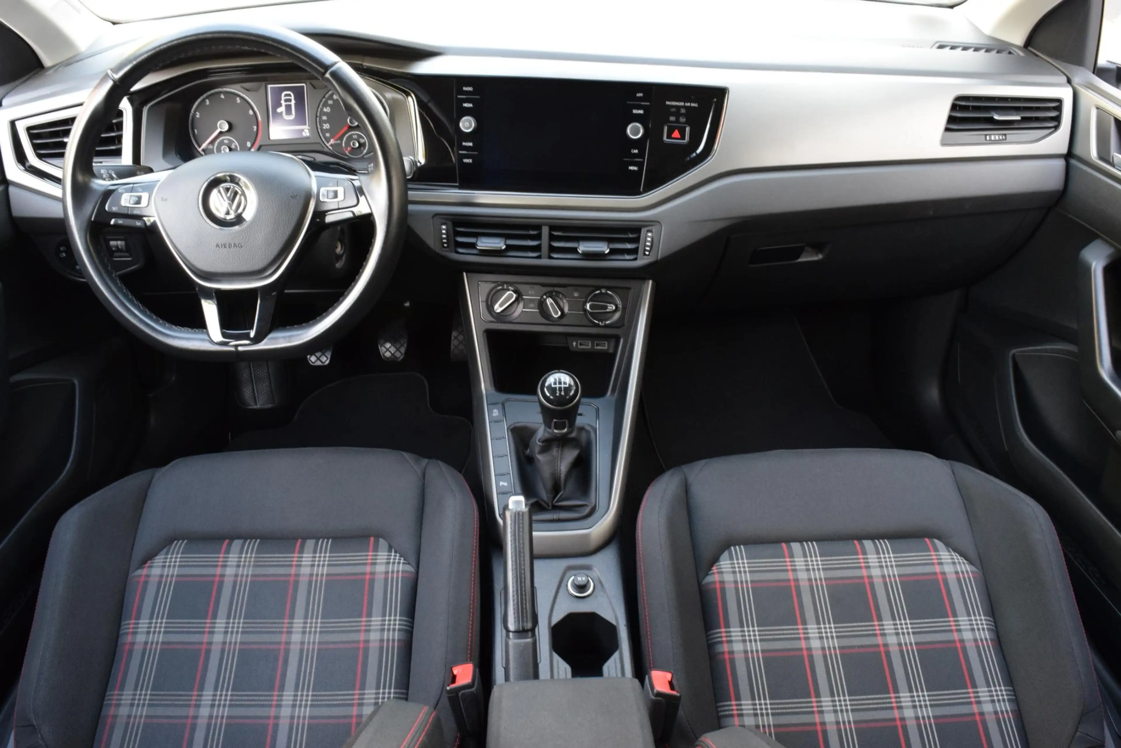 Volkswagen Polo GTI 1.0 TSI|18"|GTI int.|Stoelverw.|ACC|Cam.|Carplay — photo 14