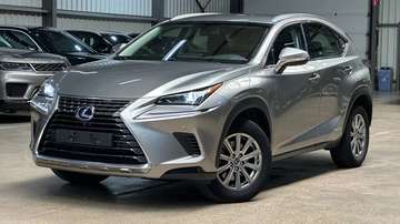 NX 300h 2.5i AWD Business Edition E-CVT (EU6.2)