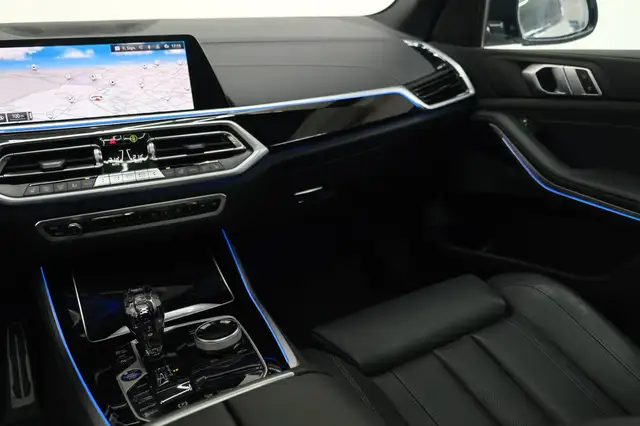 BMW X5 X5 xDrive 30 d M Sport | Laser | HUD | Voll Ansicht 25