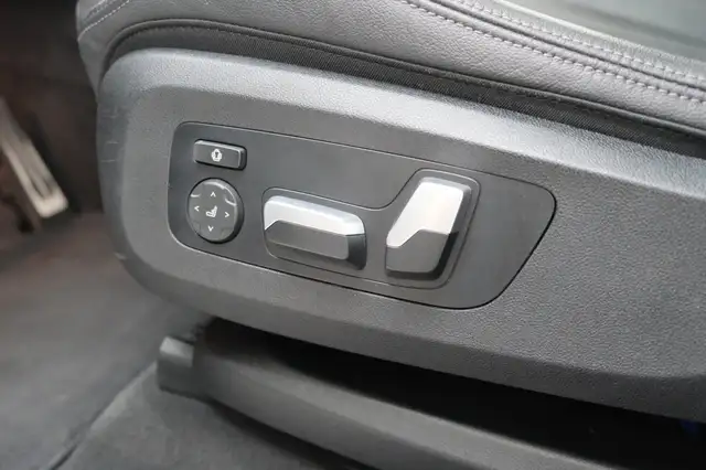BMW X5 X5 xDrive 30 d M Sport | Laser | HUD | Voll Ansicht 36