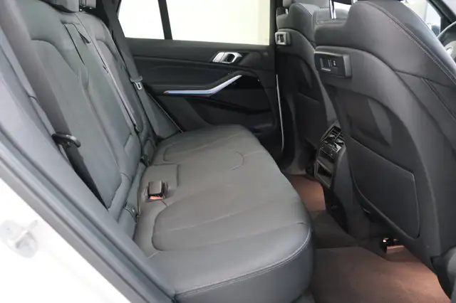 BMW X5 X5 xDrive 30 d M Sport | Laser | HUD | Voll Ansicht 38