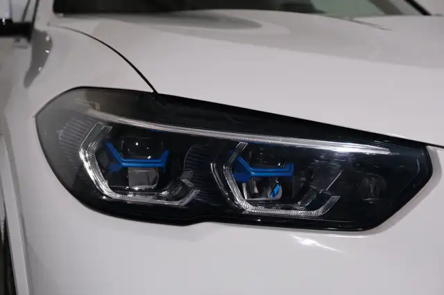 BMW X5 X5 xDrive 30 d M Sport | Laser | HUD | Voll Ansicht 8