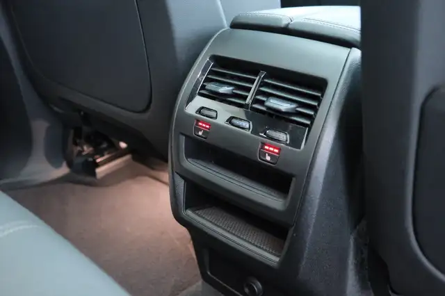 BMW X5 X5 xDrive 30 d M Sport | Laser | HUD | Voll Ansicht 39