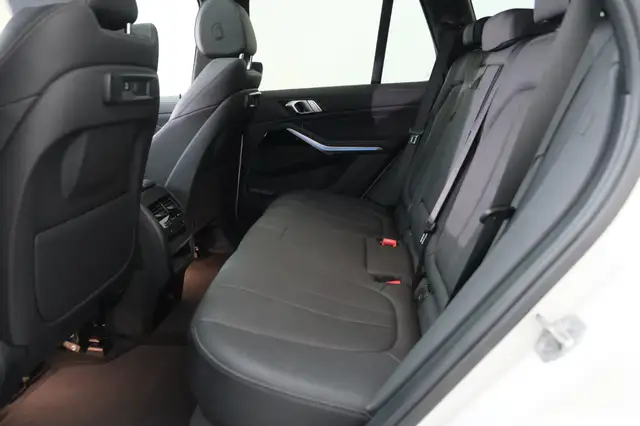 BMW X5 X5 xDrive 30 d M Sport | Laser | HUD | Voll Ansicht 40