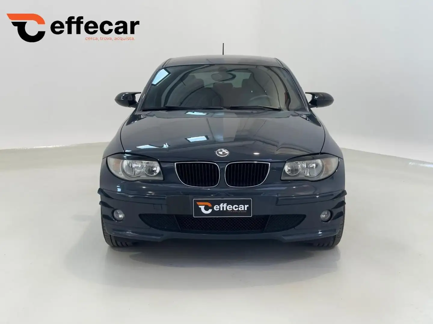 BMW 116 i cat 5 porte Futura Grijs - 2
