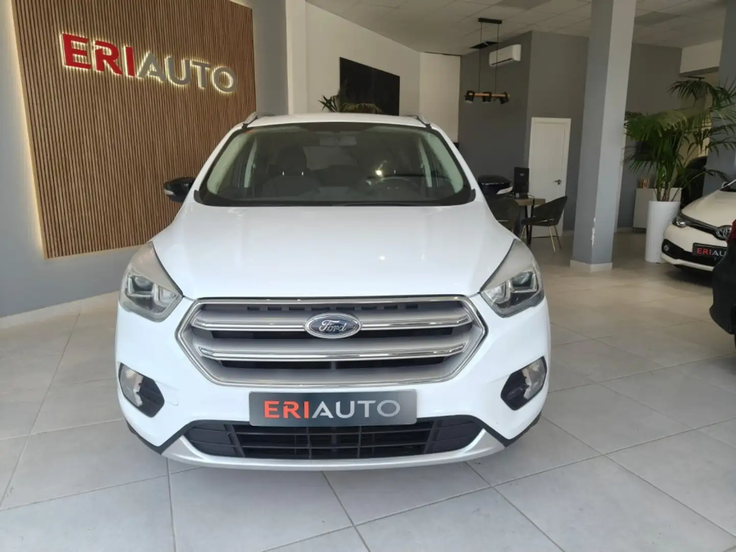 Ford Kuga 1.5 EcoB. Auto S&S Titanium 4x2 120 - 2