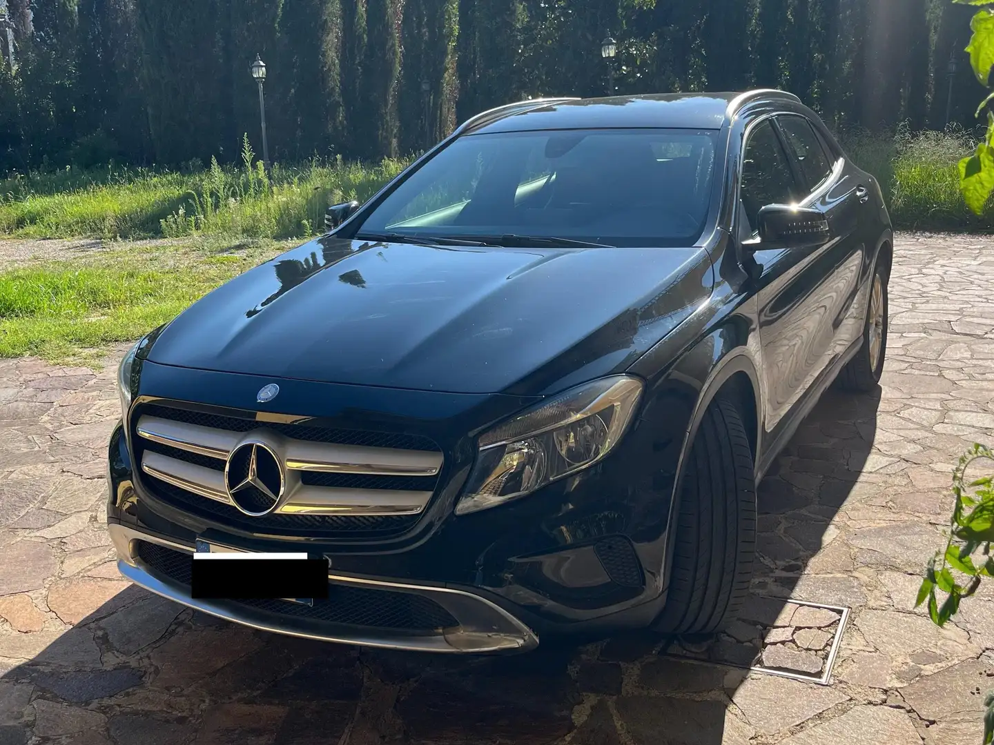 Mercedes-Benz GLA 200 Premium Nero - 2