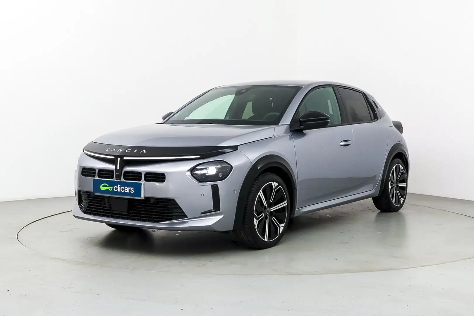 Lancia Ypsilon Ibrida 1.2 Plateado - 1