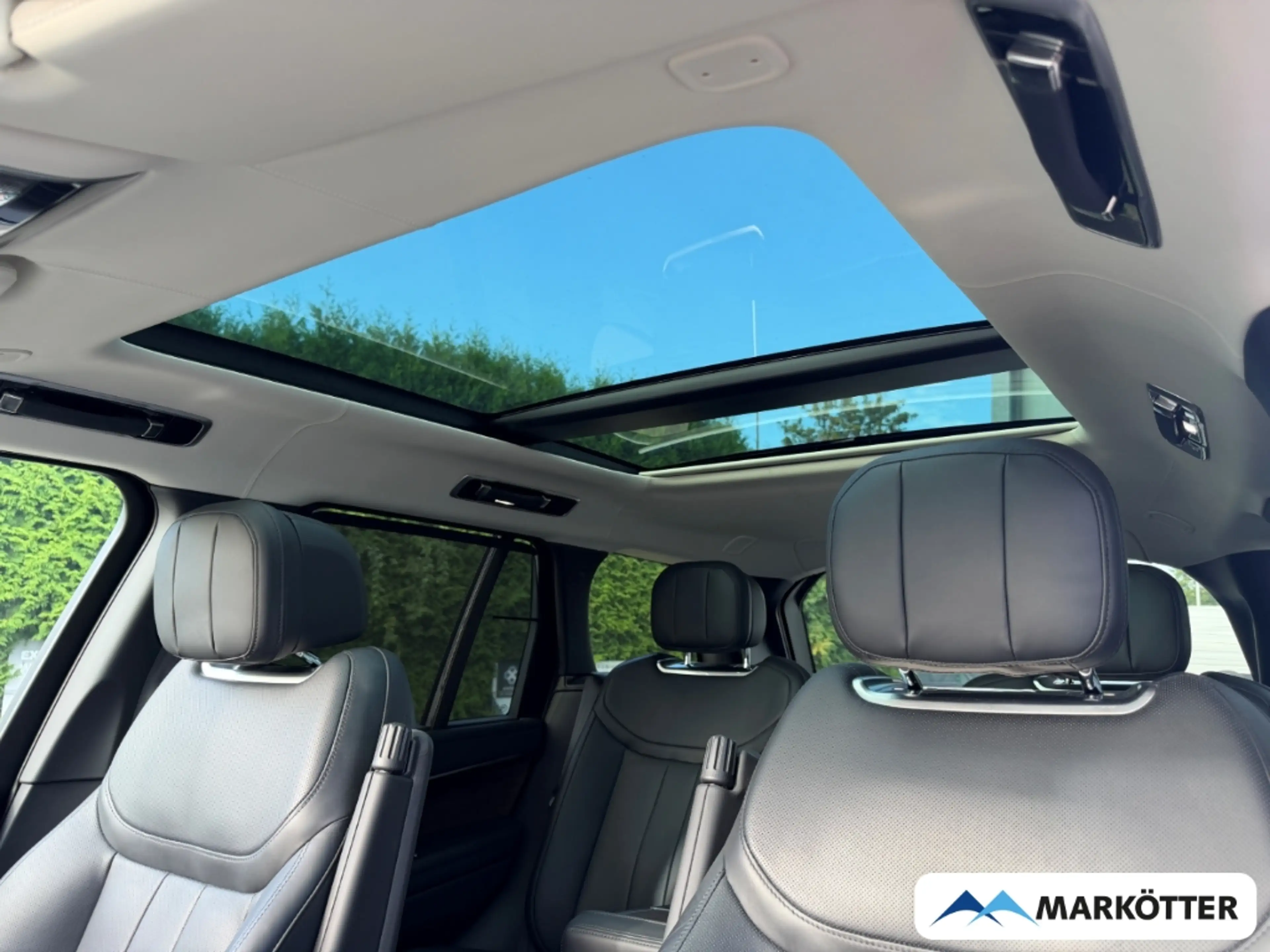 Land Rover Range Rover P510e SWB Autobiography Massage/22'' — photo 13