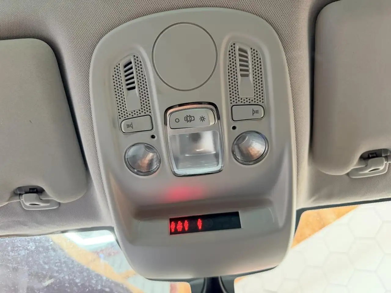 Citroen C4 Berline — photo 43