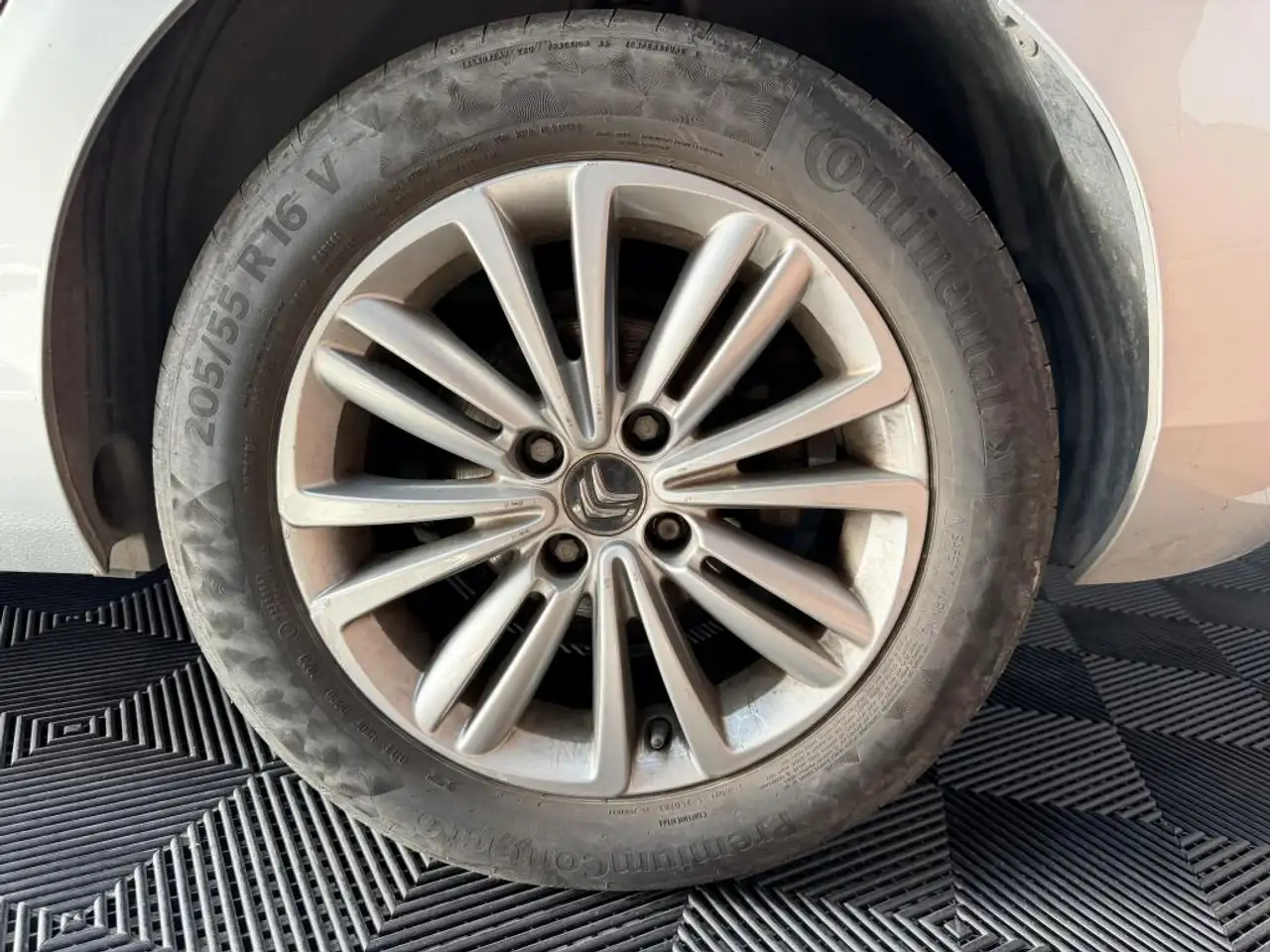 Citroen C4 Berline — photo 12