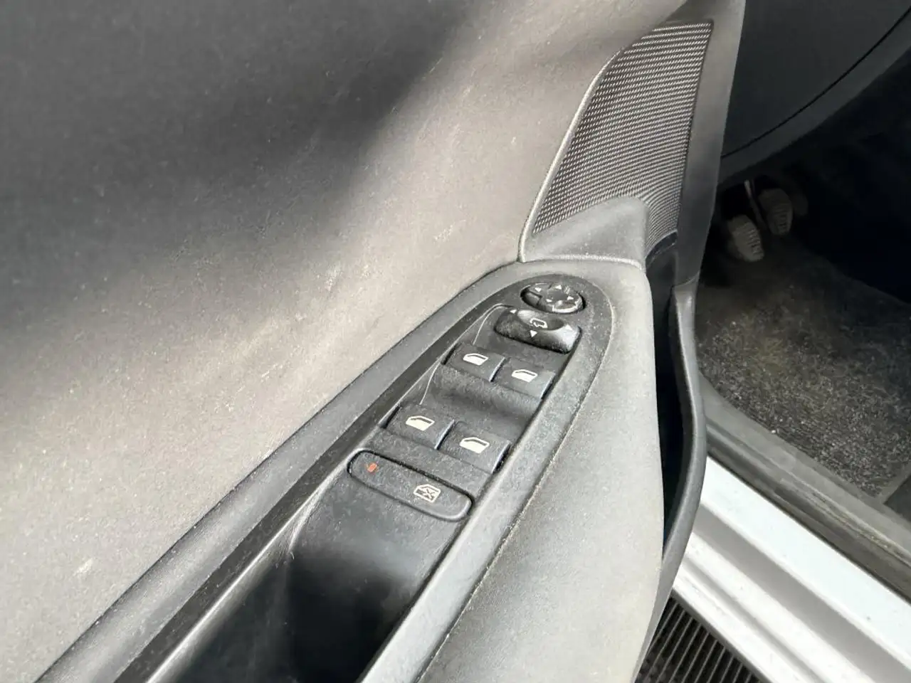 Citroen C4 Berline — photo 26