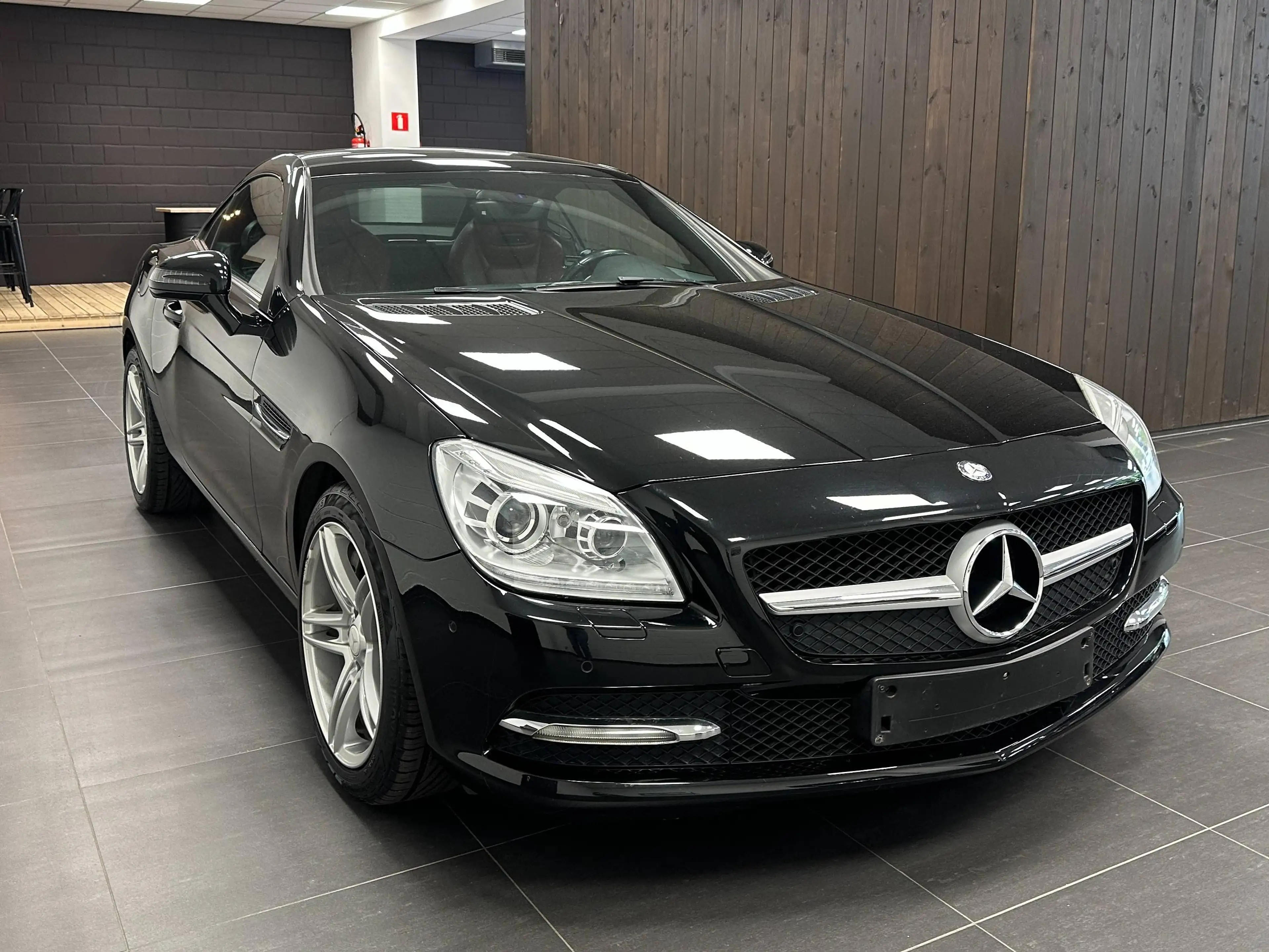 Mercedes-Benz SLK 200 SLK 200 — photo 3