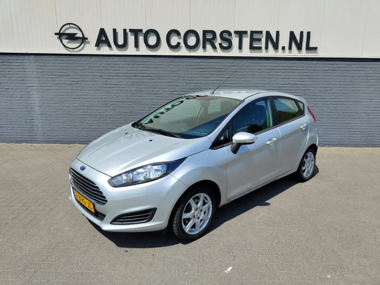 Ford Fiesta 1.25 5Drs Airco Bluetooth Radio CD Lmv 15" Elek.ra Grijs - 1