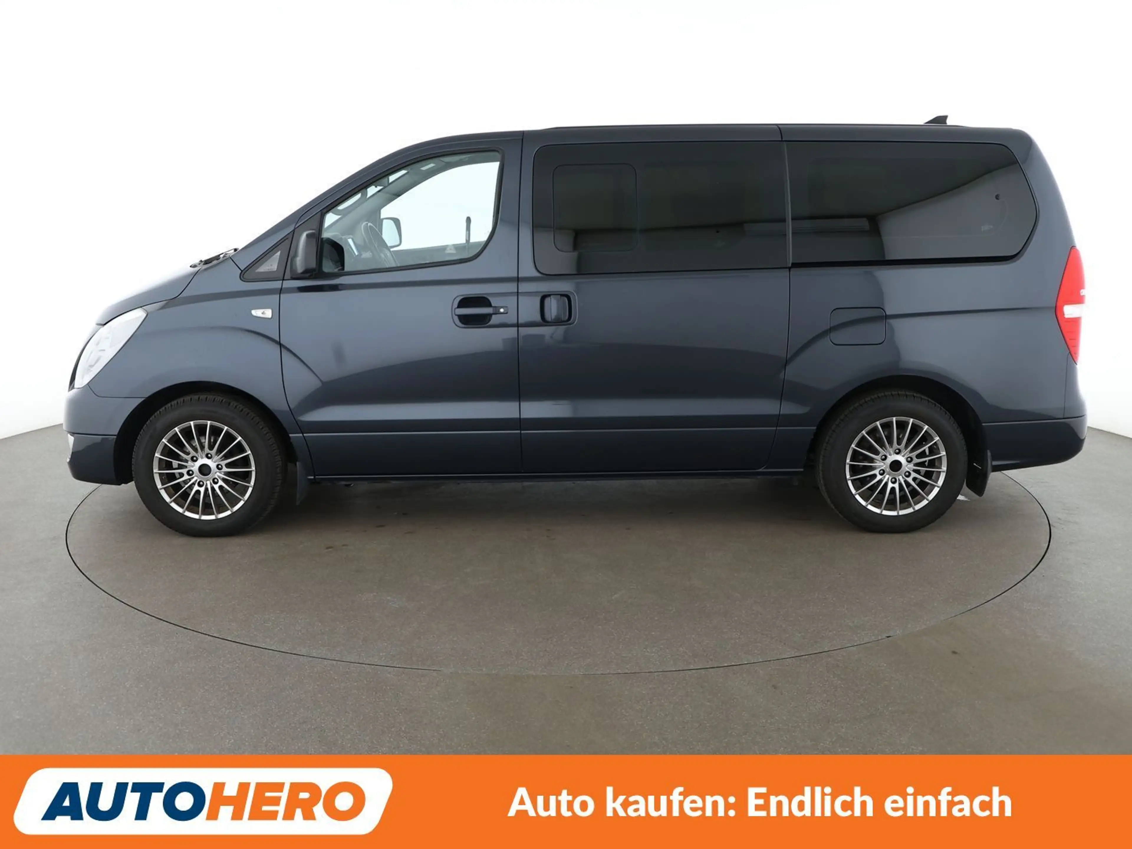 Hyundai H-1 2.5 CRDi Travel Trend Aut.*NAVI*PDC*AHK*KLIMA* — photo 3