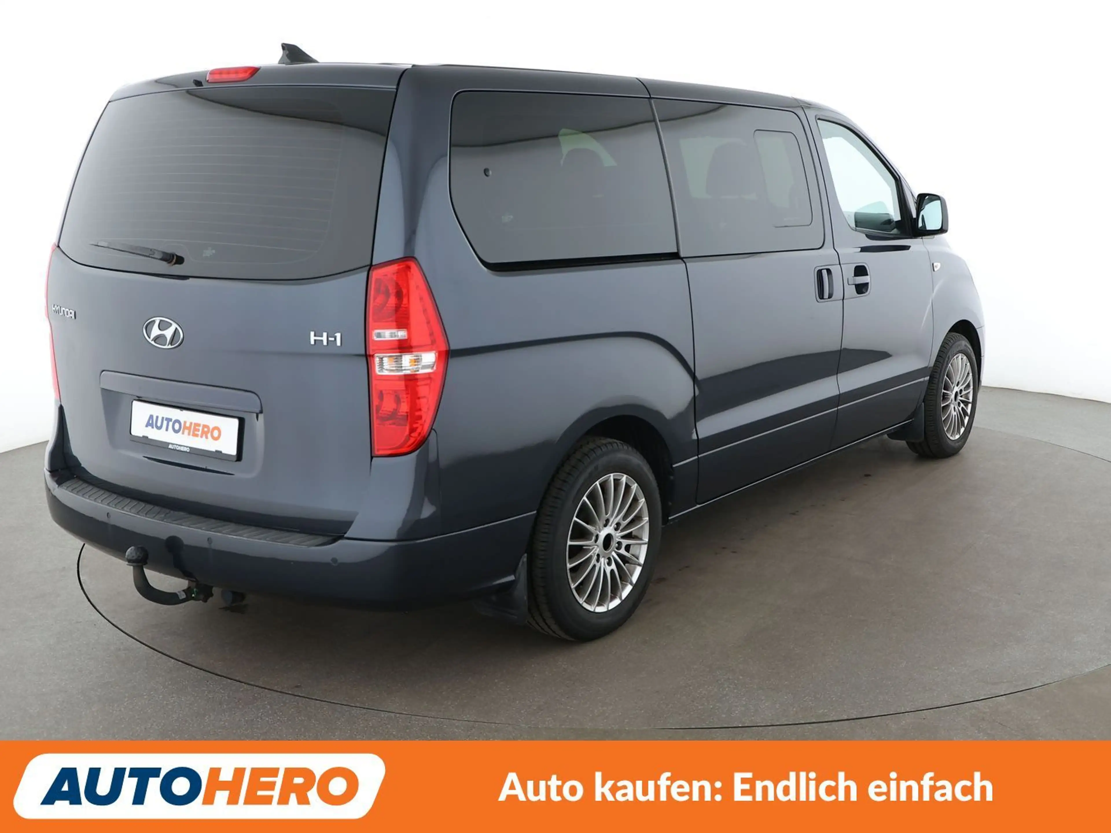 Hyundai H-1 2.5 CRDi Travel Trend Aut.*NAVI*PDC*AHK*KLIMA* — photo 6