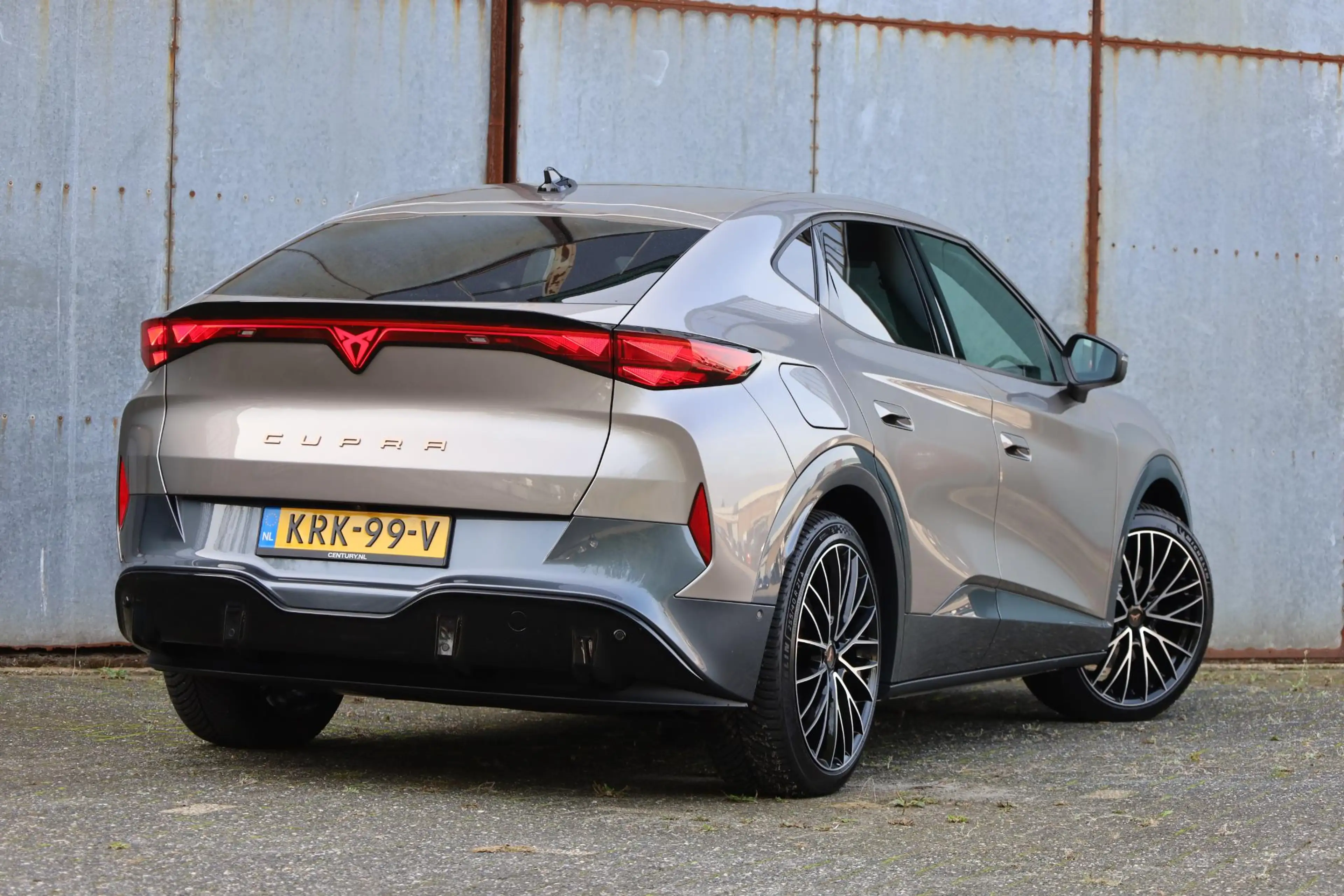 CUPRA Tavascan Business + 286pk 82 kWh 21 inch Allseason | Winter — photo 4