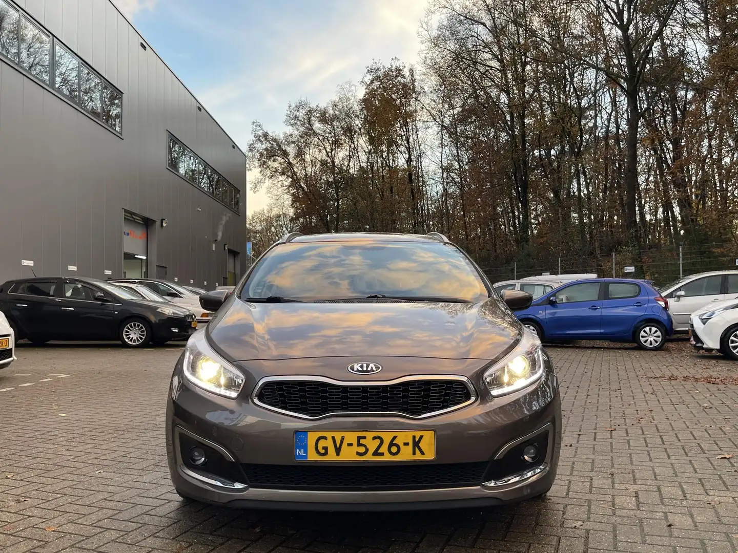 Kia Ceed SW / cee'd SW Sportswagon 1.6 GDI First Edition Navigatie | Airc Marrone - 2