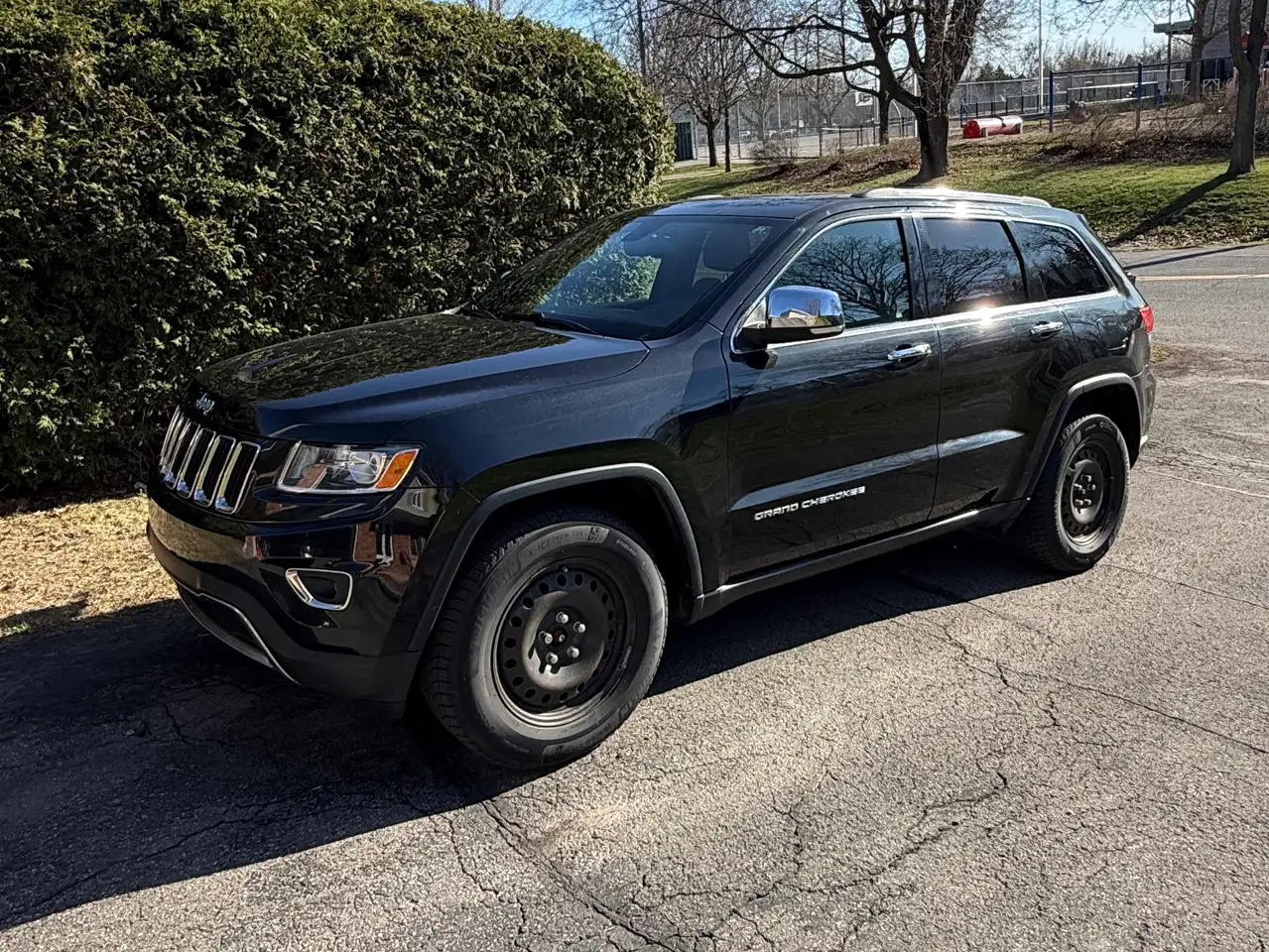 Jeep Grand Cherokee снимка Jeep Grand Cherokee