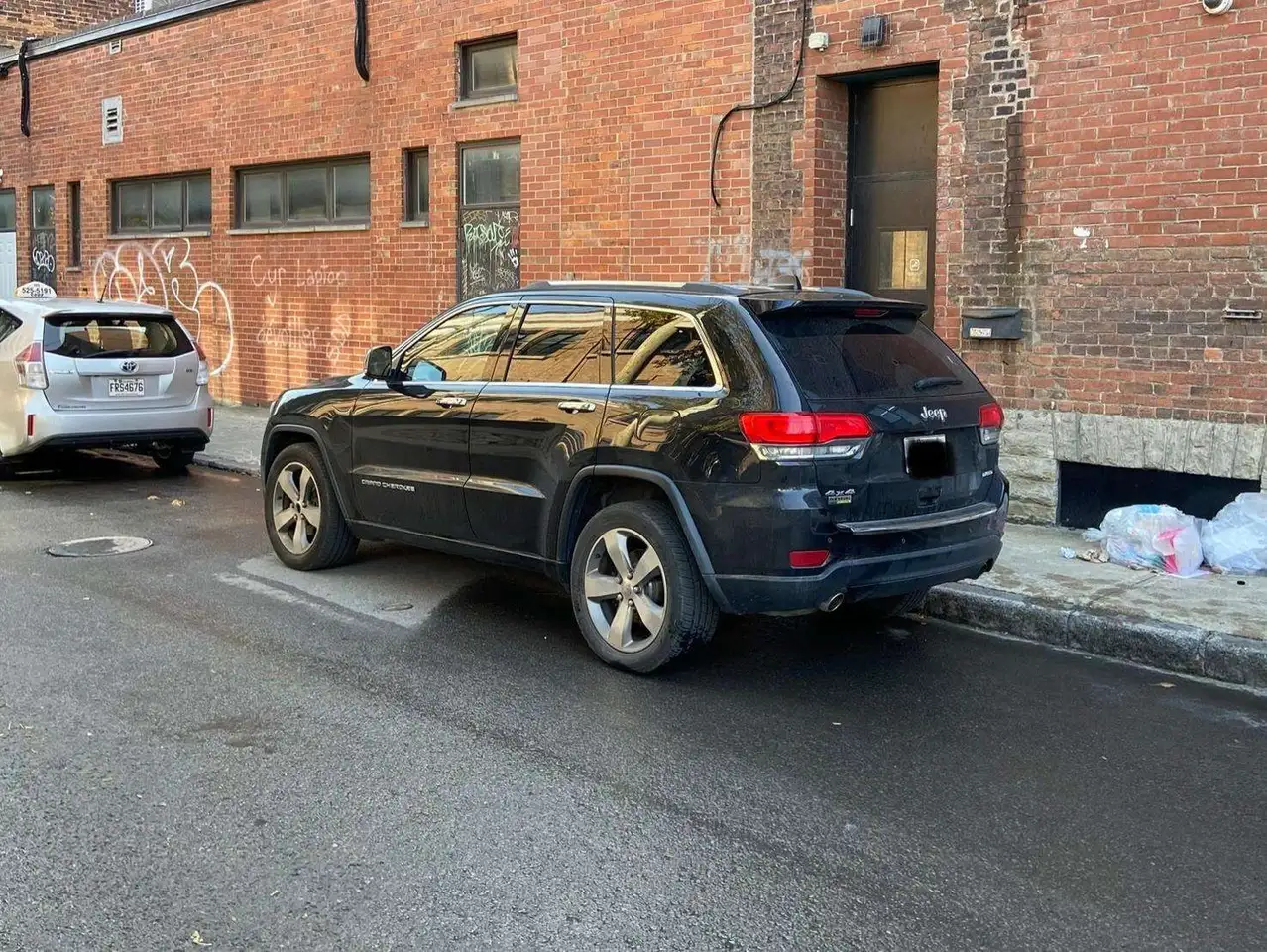 Jeep Grand Cherokee снимка Jeep Grand Cherokee