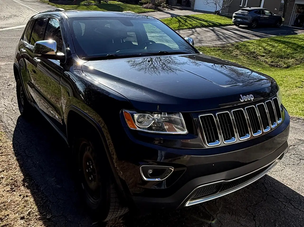 Jeep Grand Cherokee снимка Jeep Grand Cherokee