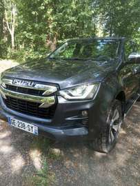 ISUZU D-MAX III CAB 1.9 D 164 CH N60 SPACE 4X4 BVA6 ATTELAGE