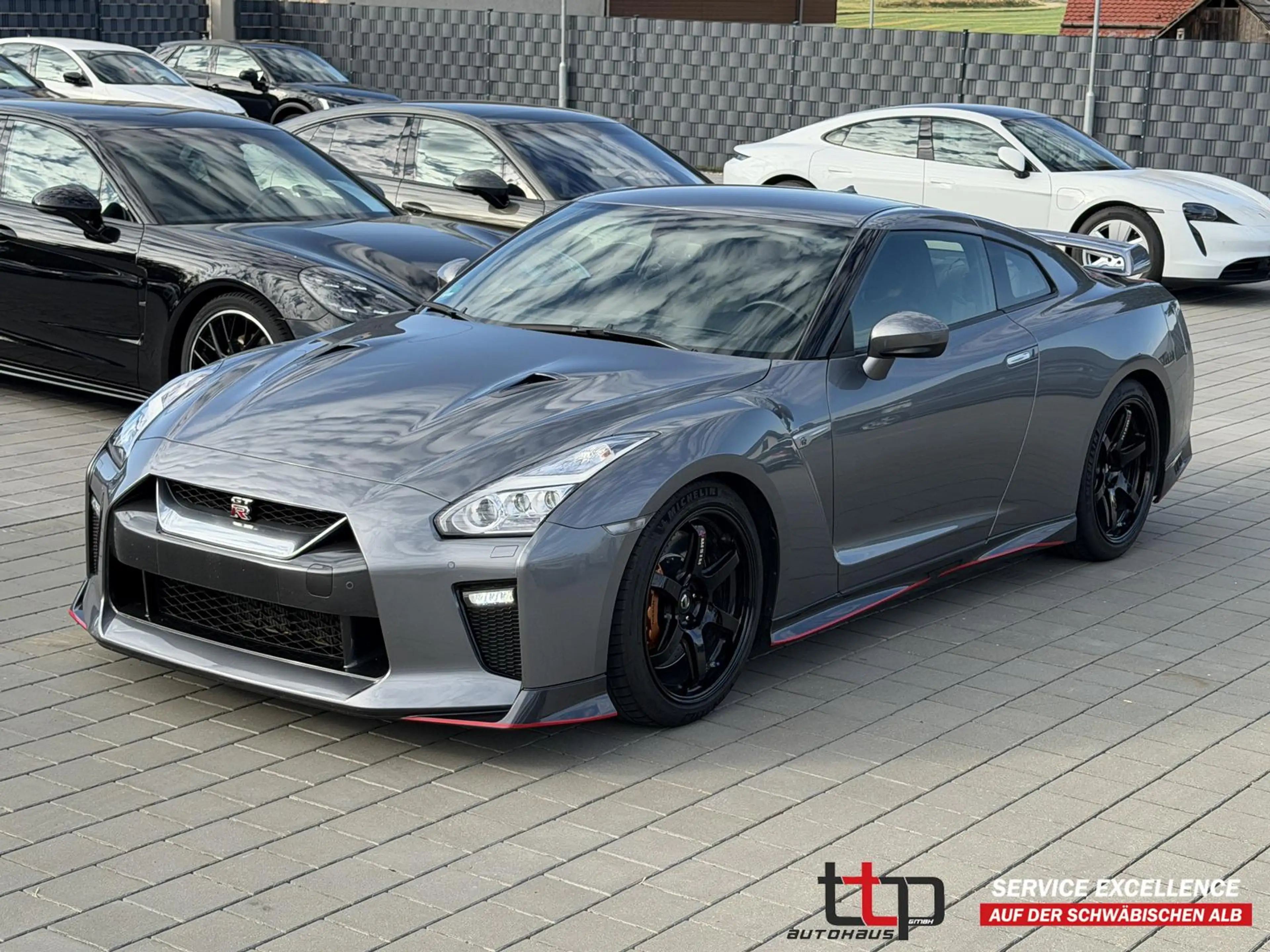 Nissan GT-R Track Edition 1.Hand Scheckheftgepflegt