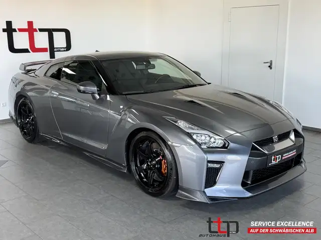 Nissan GT-R Track Edition 1.Hand Scheckheftgepflegt
