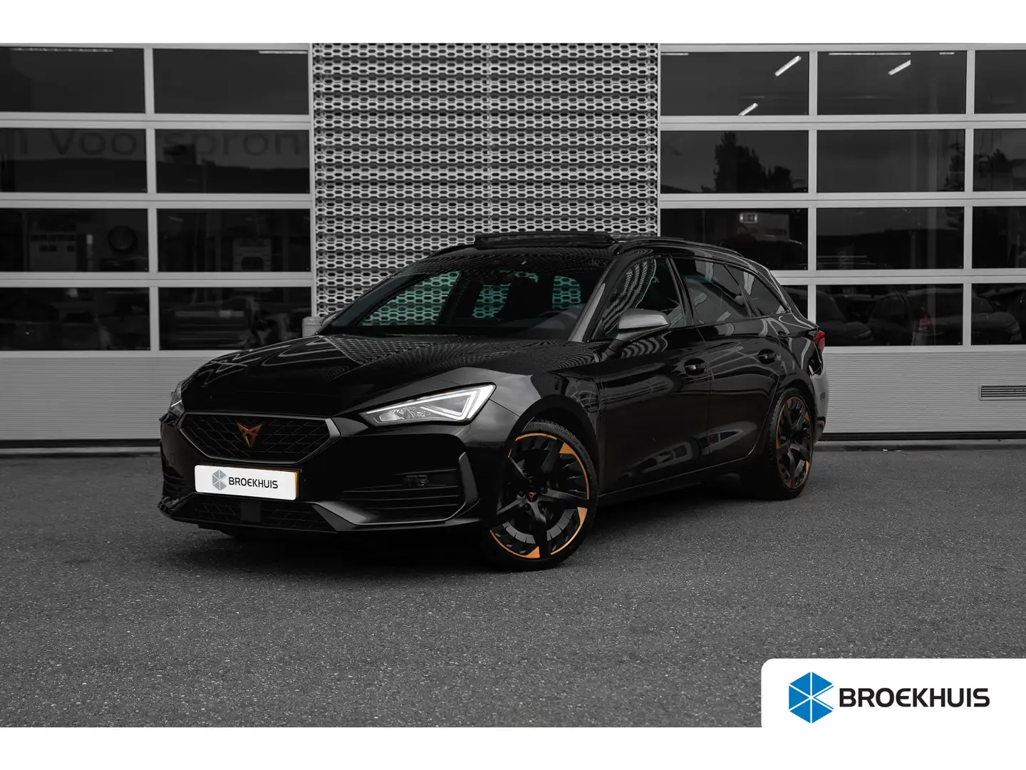 CUPRA Leon Sportstourer 1.4TSI 245pk e-Hybrid VZ Performance Noir - 1