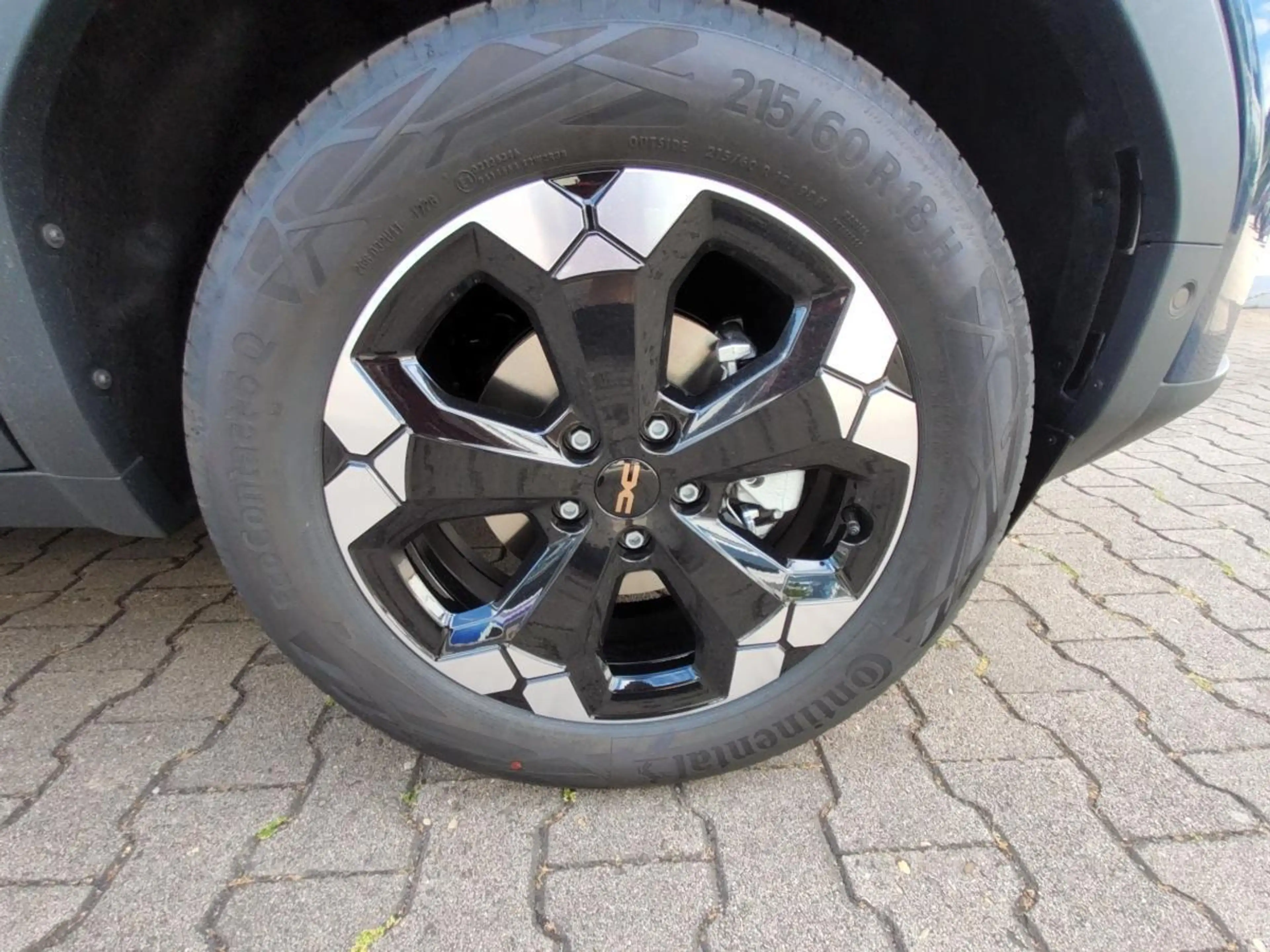 Dacia Bigster Extreme TCe 140 — photo 7