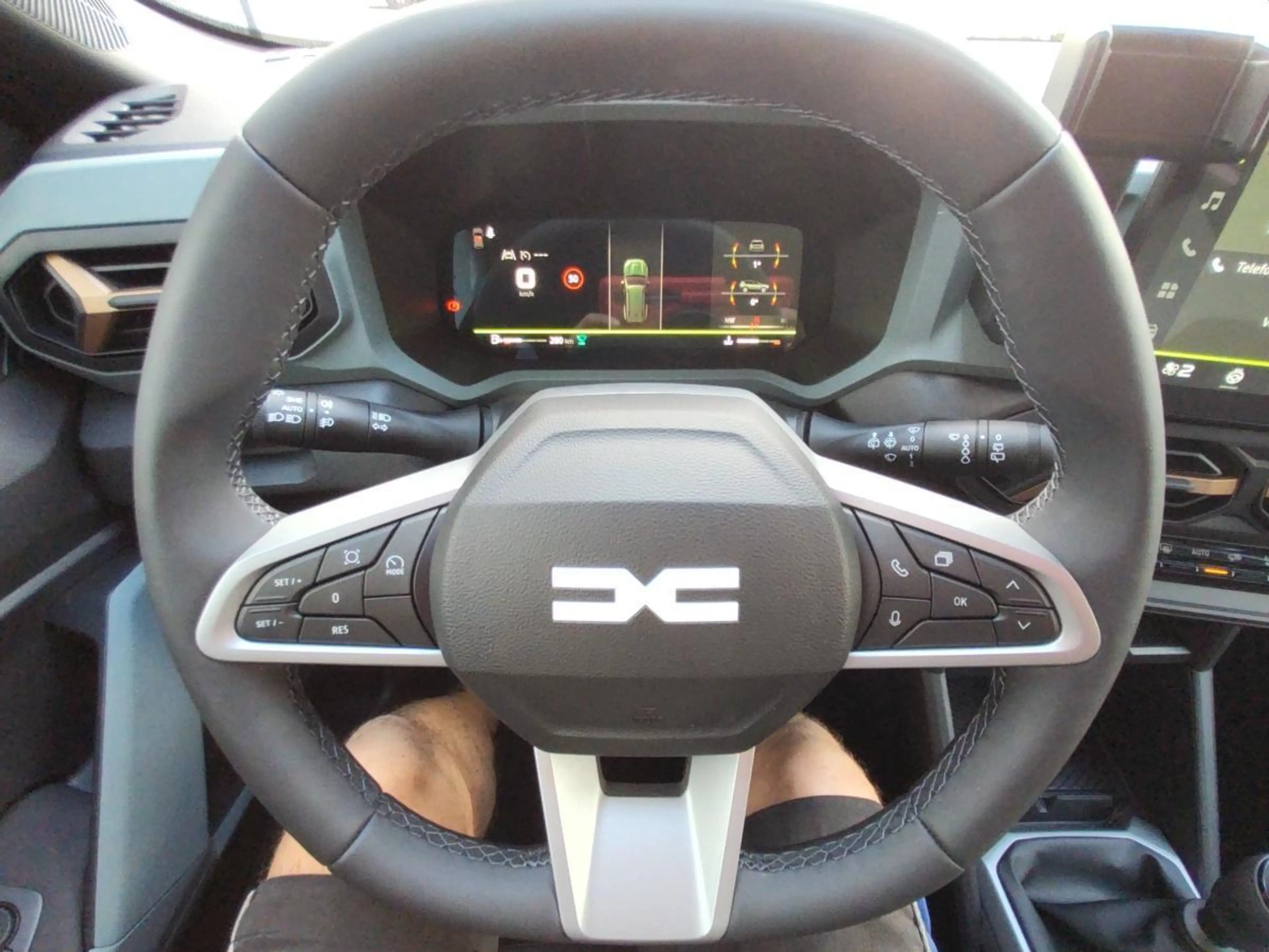Dacia Bigster Extreme TCe 140 — photo 9