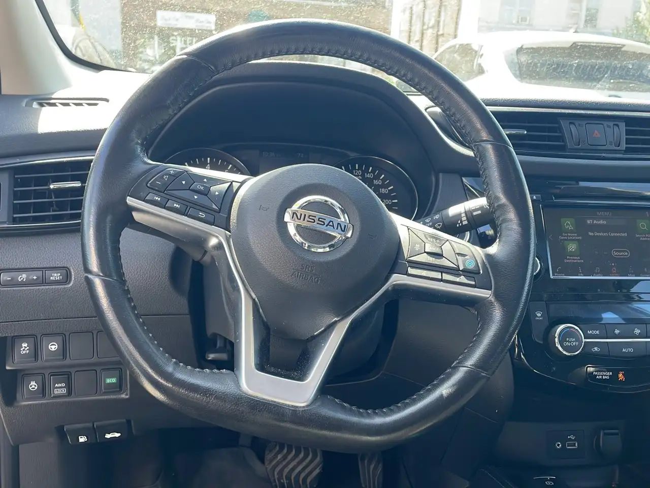 Nissan Qashqai снимка Nissan Qashqai