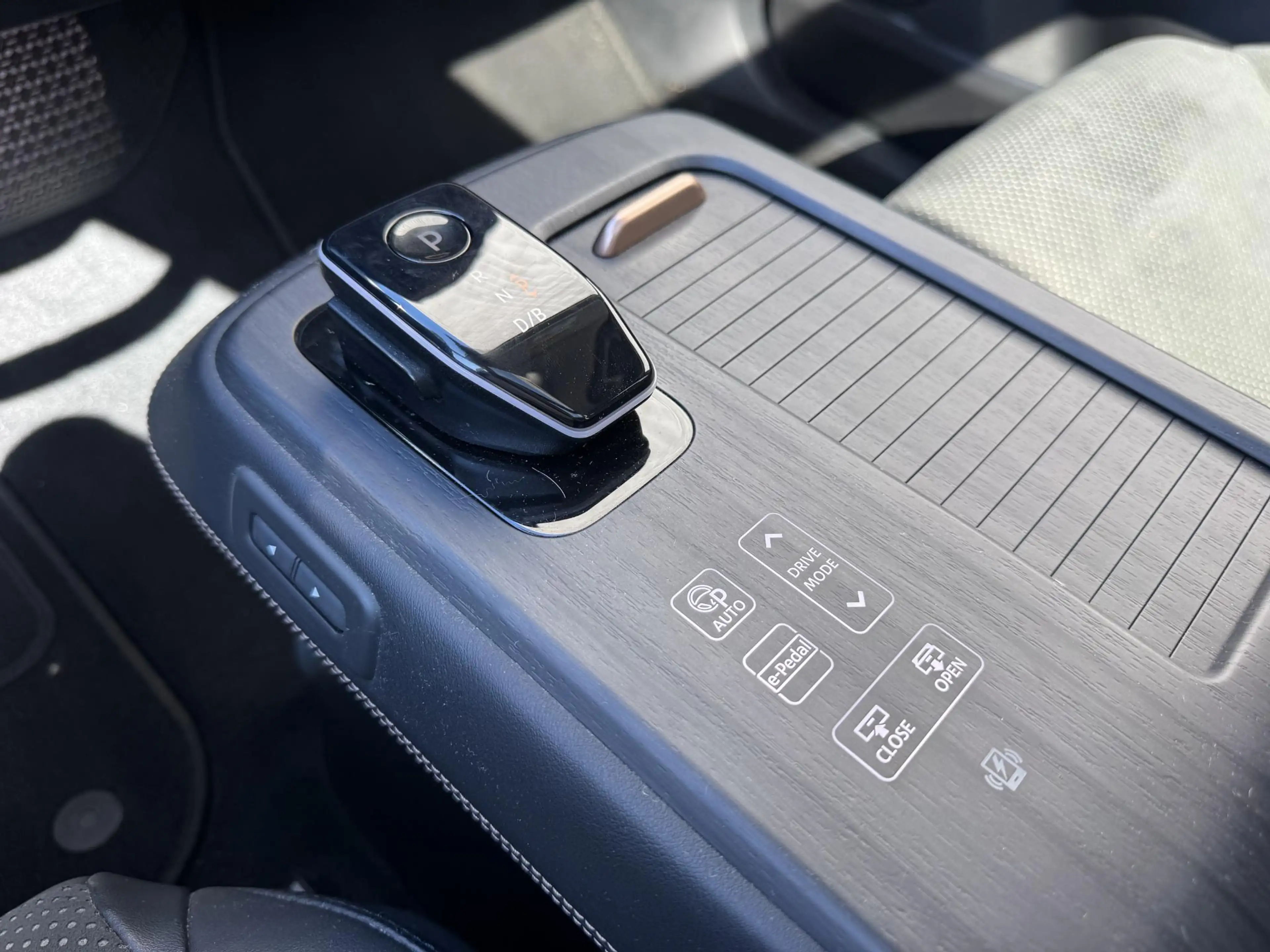 Nissan Ariya Evolve 91 kWh | Stoelverwarming + verkoeling | BOS — photo 43
