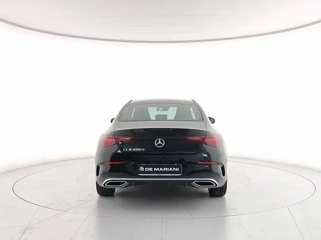 Mercedes-Benz CLA view 4