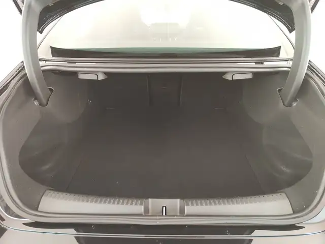 Mercedes-Benz CLA view 10