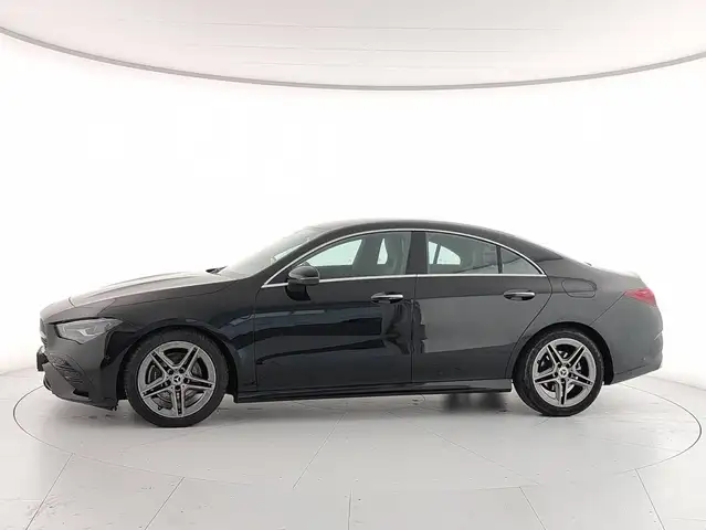 Mercedes-Benz CLA view 2