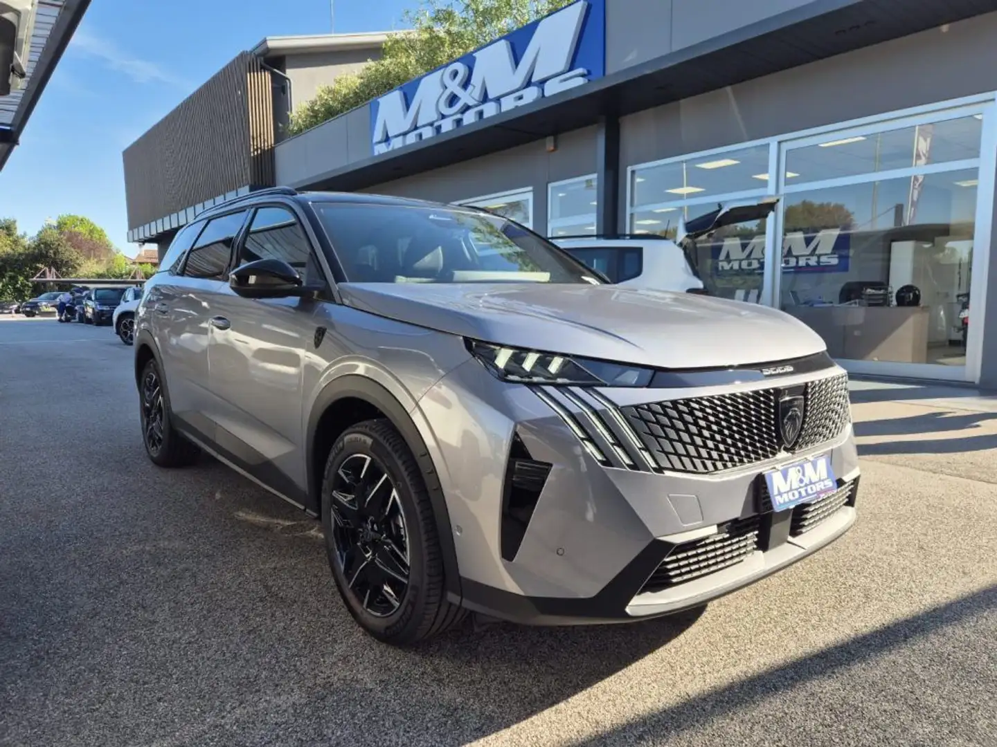 Peugeot 5008 Hybrid 145 e-DCS6 GT #VARI COLORI Gris - 1