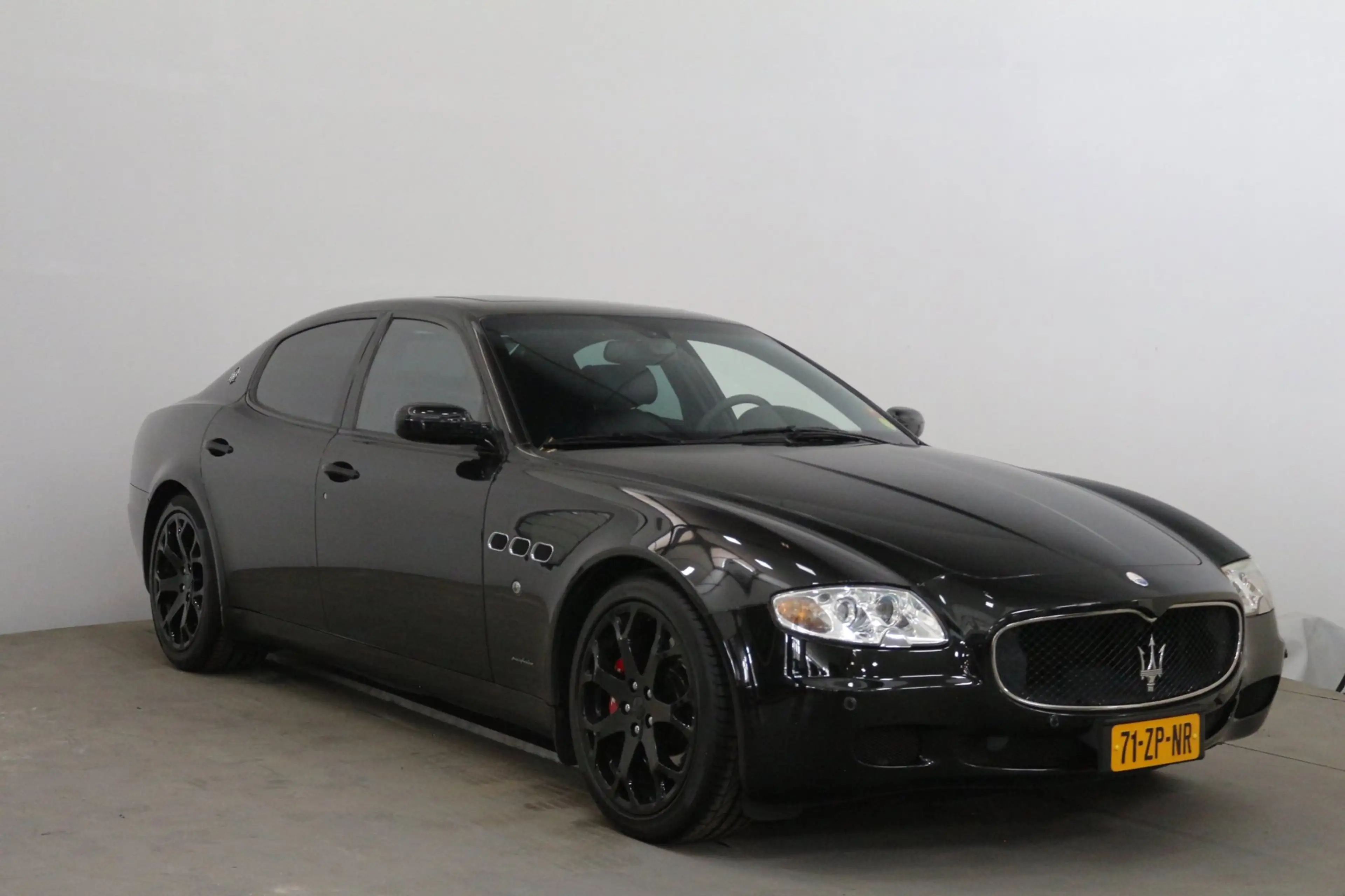 Maserati Quattroporte 4.2 Sport GT S ,ZF BAK ,PERFECTE STAAT, NL AUTO, A — photo 3