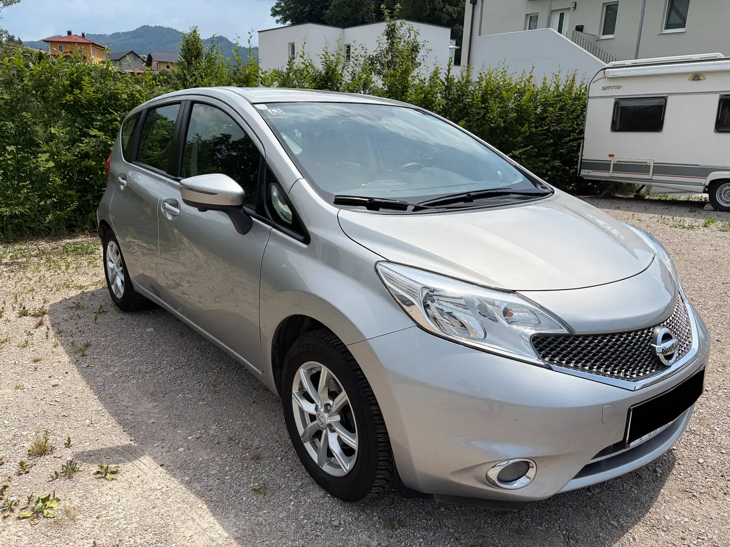 Nissan Note Note Van visia 1,4 16V visia Silber - 2