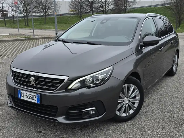 Peugeot 308 308 II 2018 SW SW 1.5 bluehdi Allure s