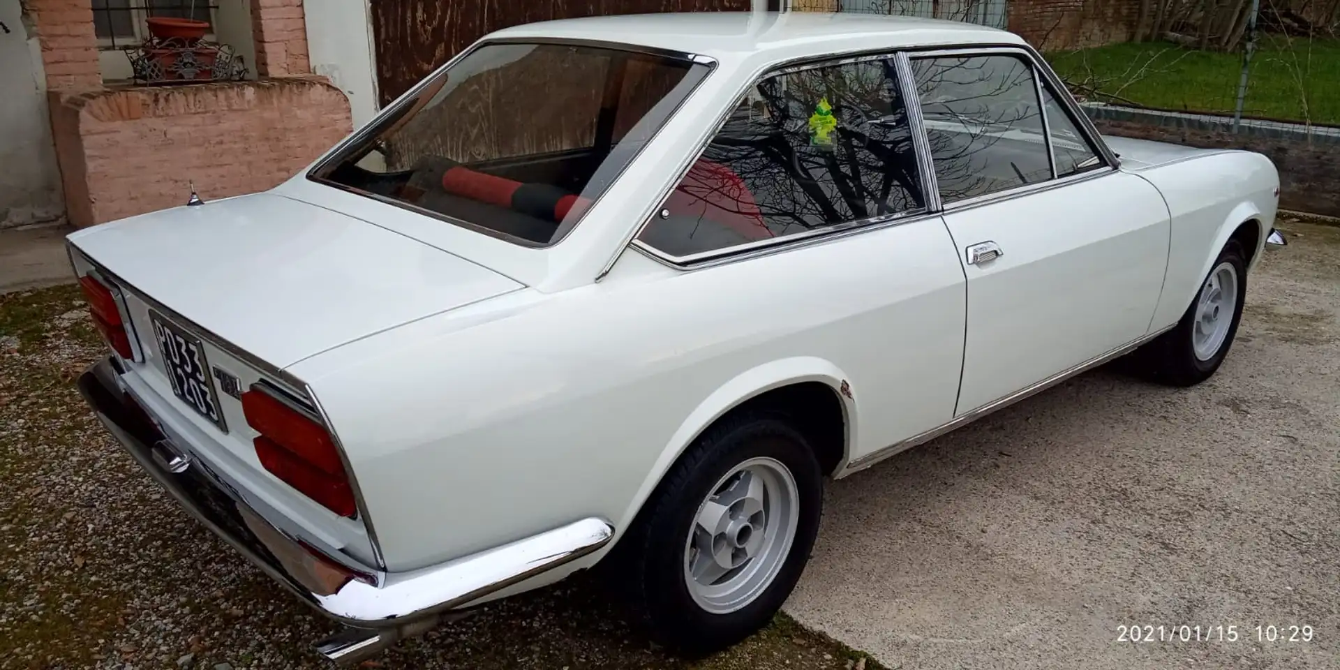 Fiat 124 Coupè 1300 Weiß - 2