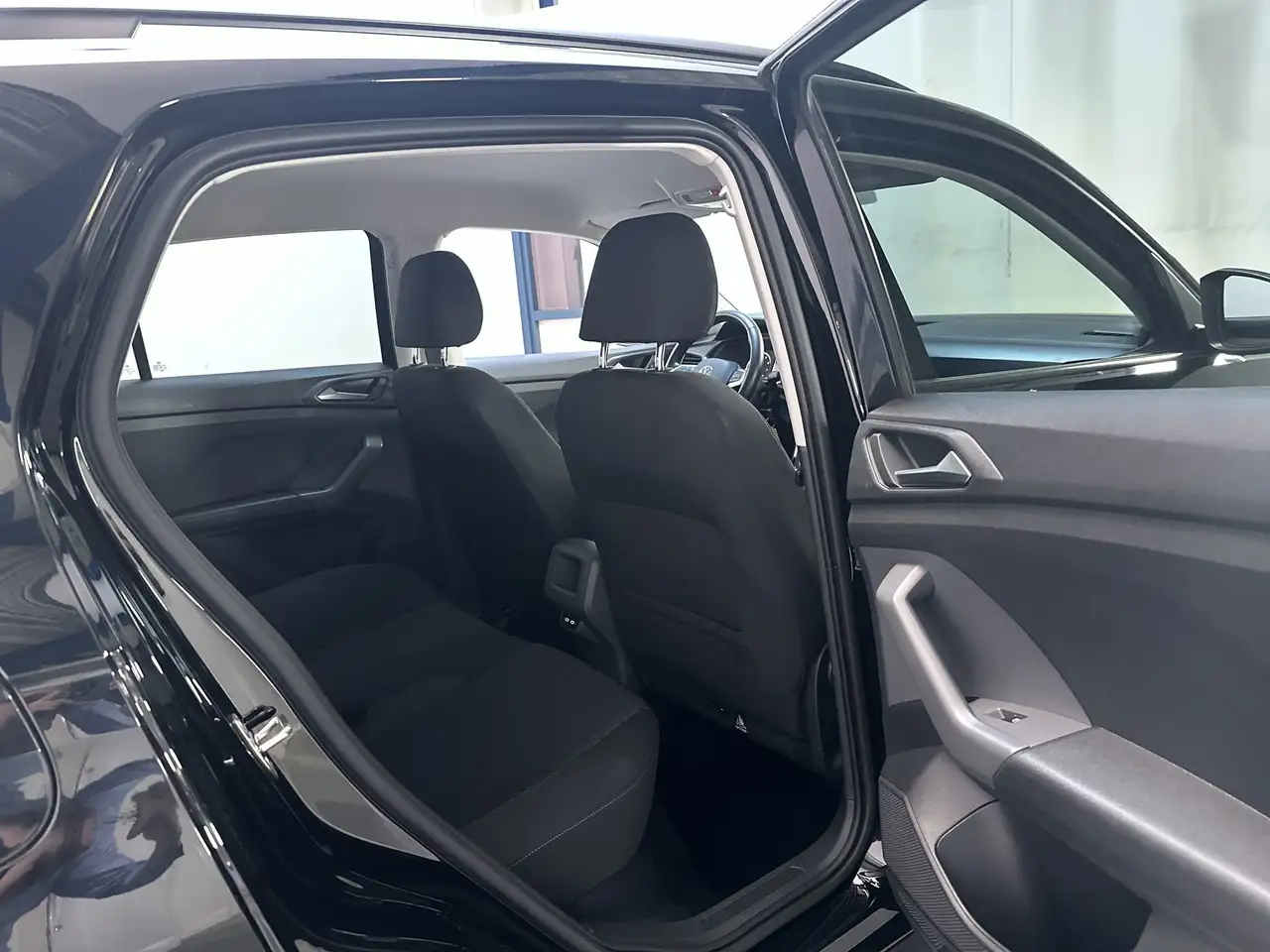 Volkswagen T-Cross 1.0 TSI Life Parkeersensoren DAB+ App-Connect Navi, миниатюра 17